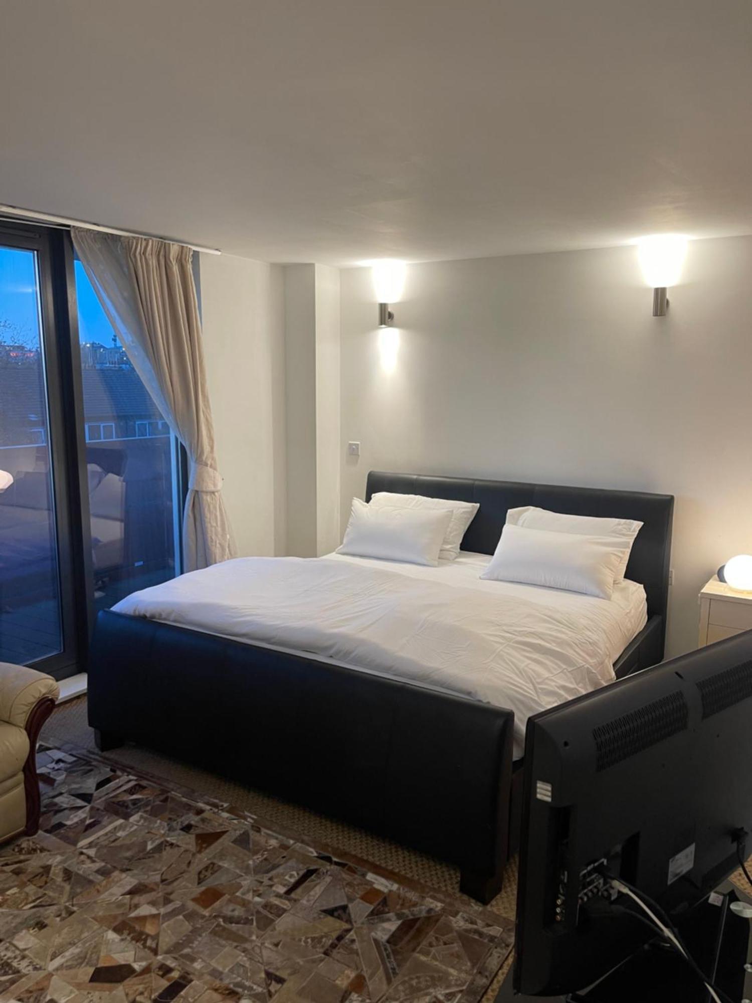 Appartamento Exquisitely Spacious Londra